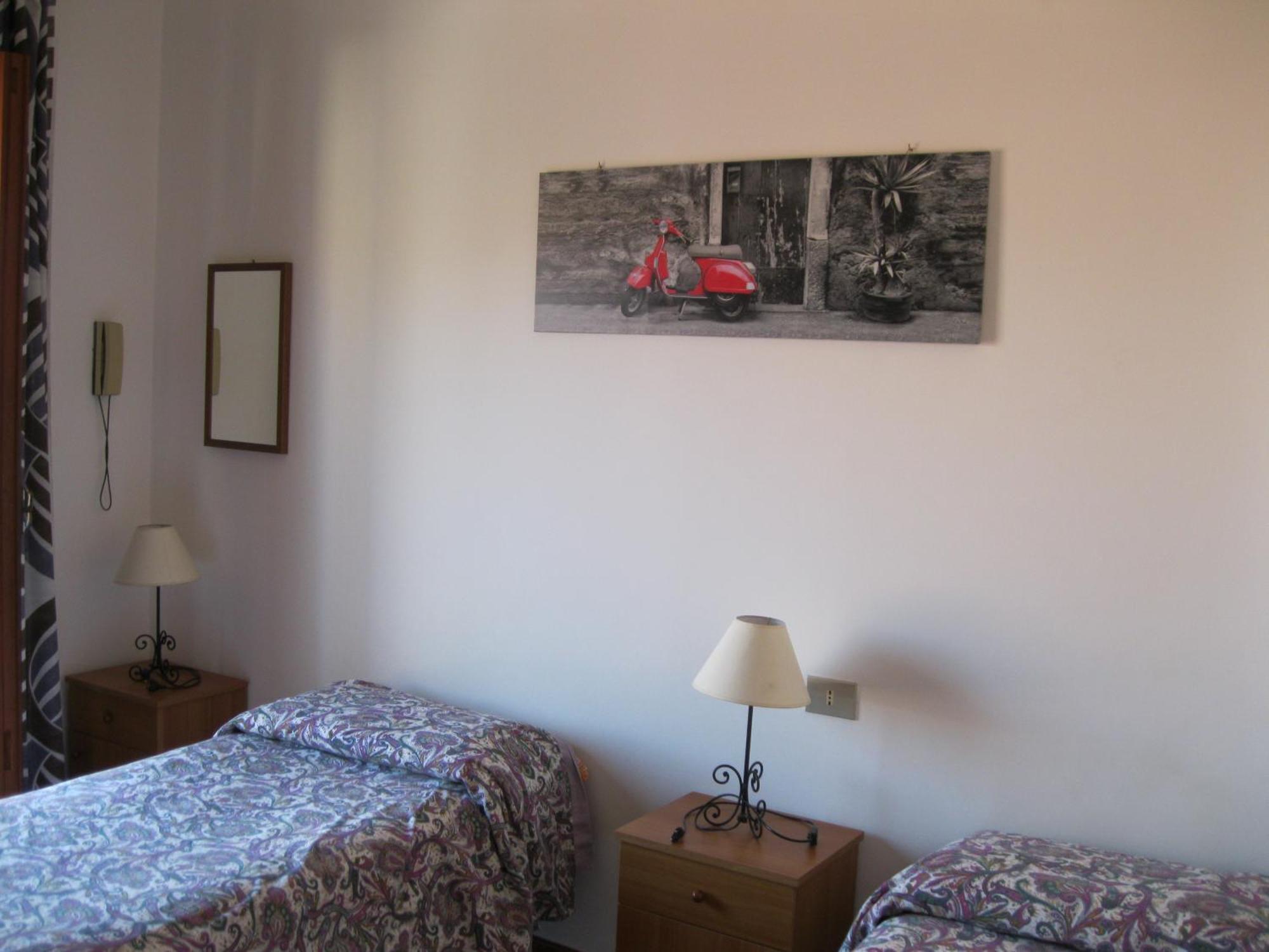 Hotel California Milazzo Bilik gambar