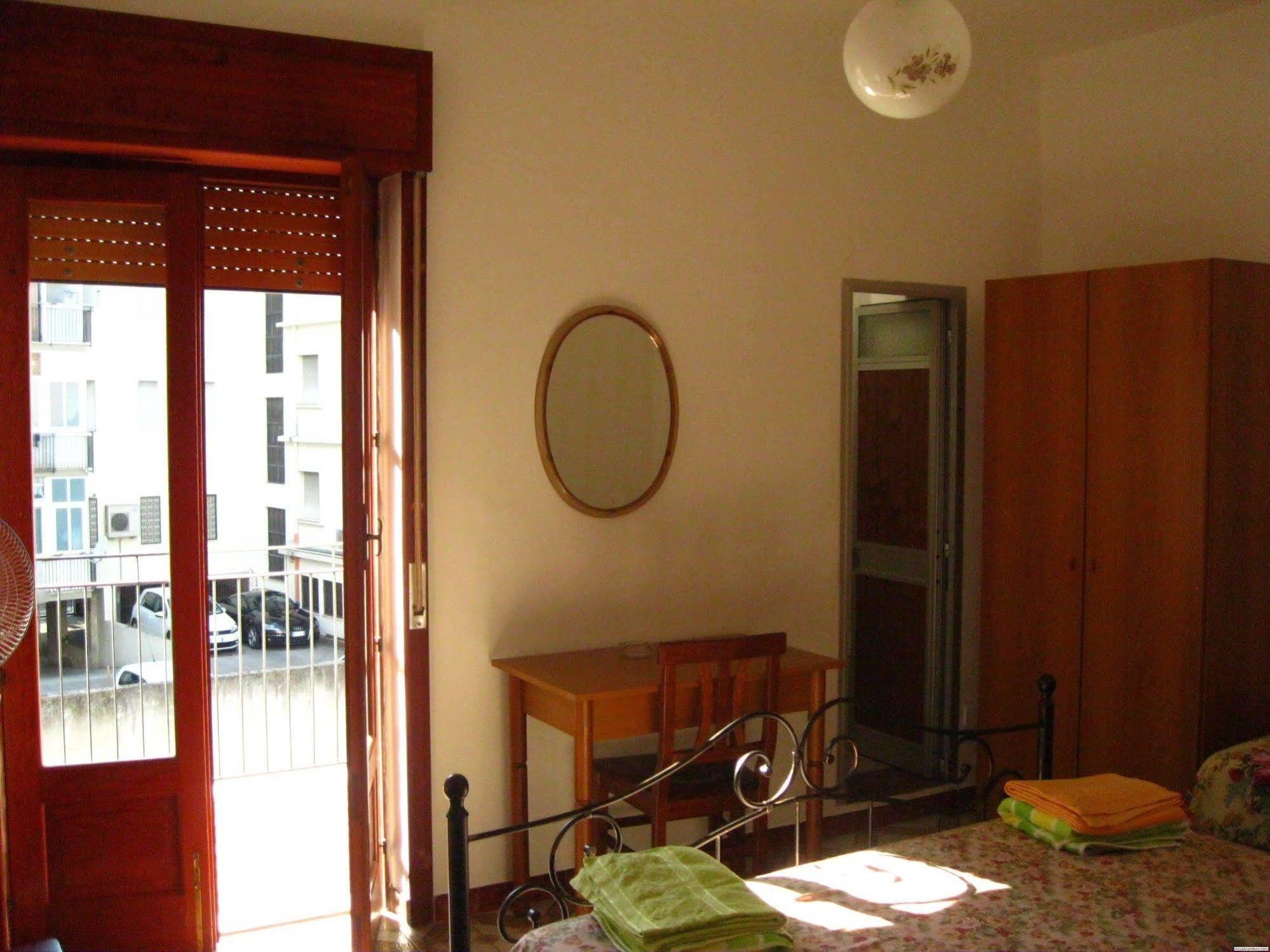 Hotel California Milazzo Luaran gambar
