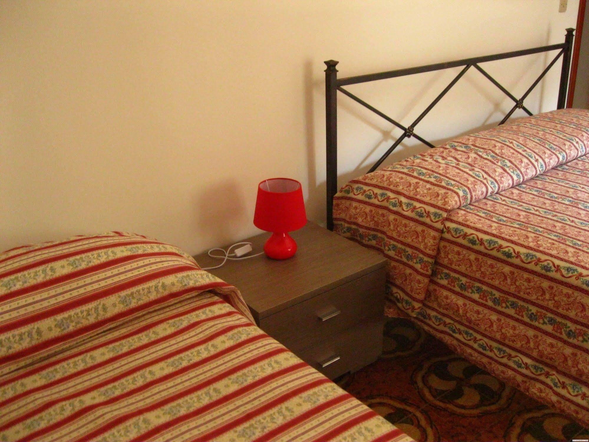 Hotel California Milazzo Luaran gambar