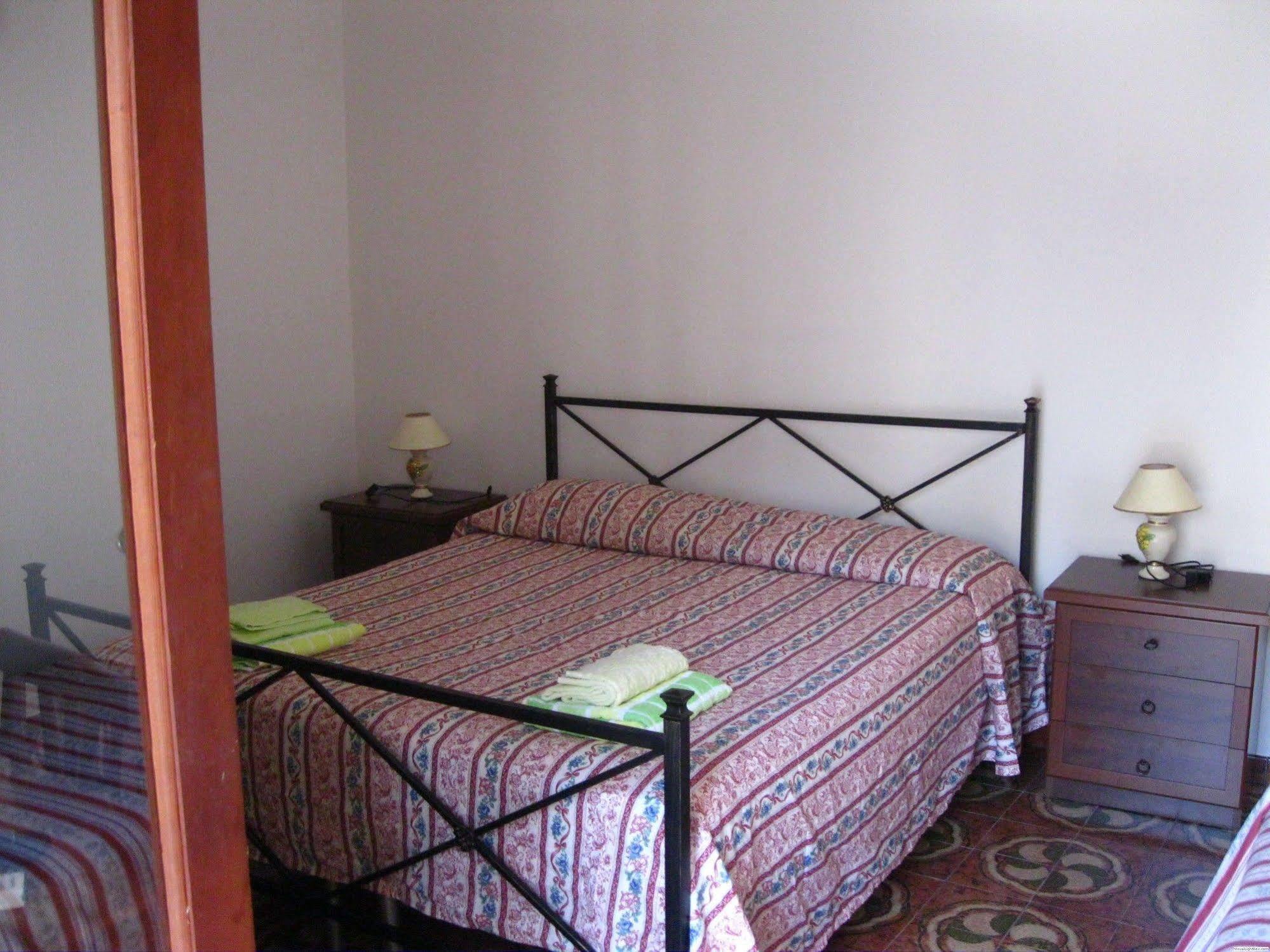 Hotel California Milazzo Luaran gambar